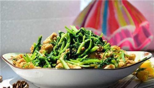 干净|鸡蛋和此物一起炒,女性每天吃一些,子宫越来越干净,脸蛋更红润