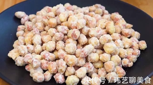 鸡蛋|往花生里打2鸡蛋,不需要油炸,吃一口嘎嘣脆,过年招待客人特棒