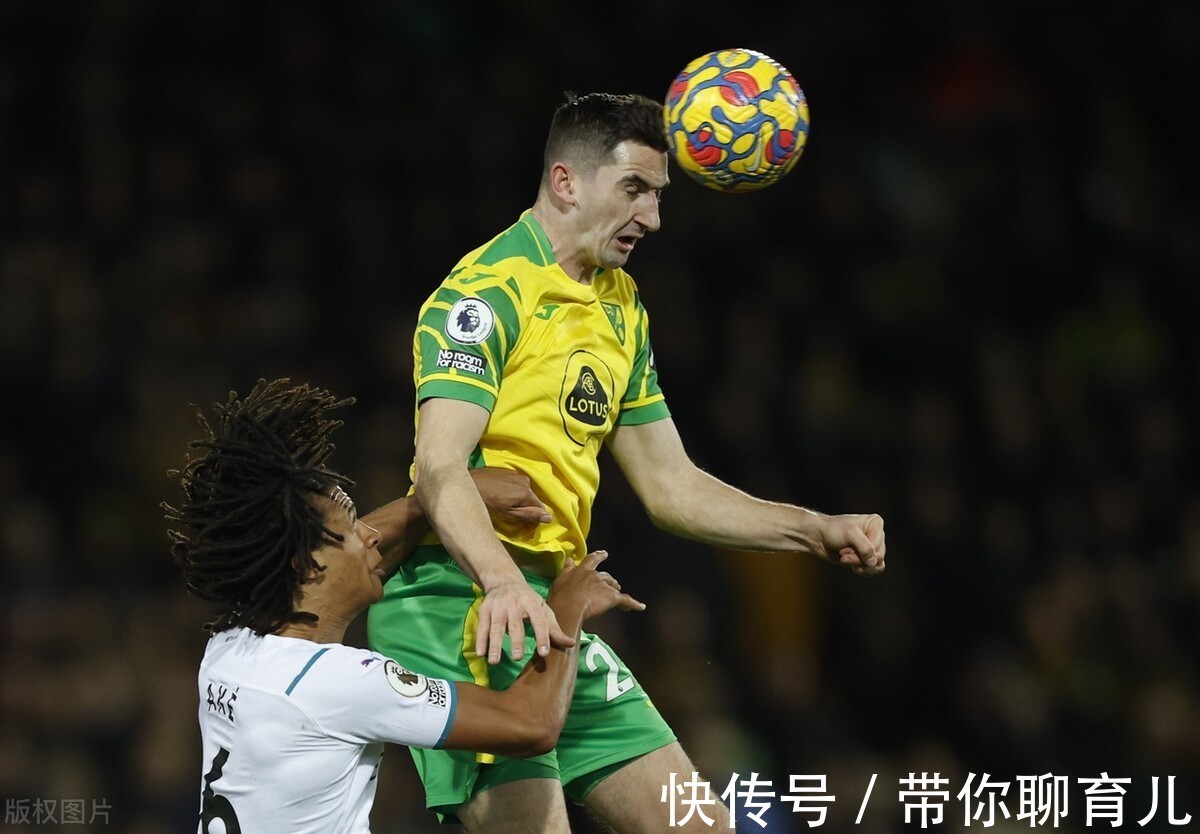 英超|4-0,完胜!72%控球+90%传球成功,曼城造15+12,夺冠失去悬念?