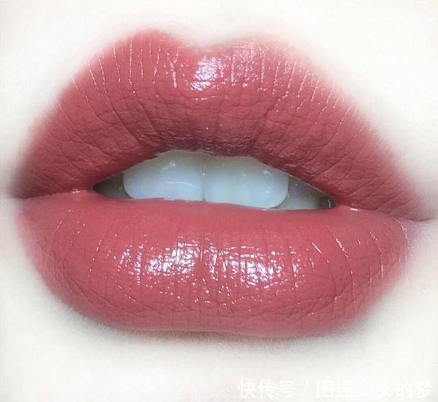 网传露华浓将要倒闭但它家口红显白又显色，不会“踩雷”