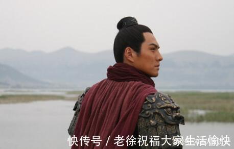 童贯@燕青到林冲墓前,静静讲述杀死高俅的经过,武松大呼“杀得好!”