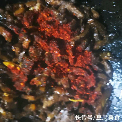 寒冷与温暖之间只差一碗麻辣牛肉干