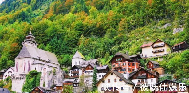 小镇|冰雪奇缘“真实版村庄”走红上万游客“挤破头”,村长却发愁