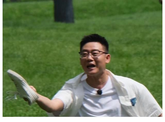 栾云平|《德云斗笑社》录制中，副总栾云平更新动态，疑曝光首位淘汰选手