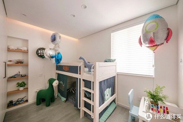 书房|打破传统客厅布置,这样的家是时代的潮流?还是标新立异