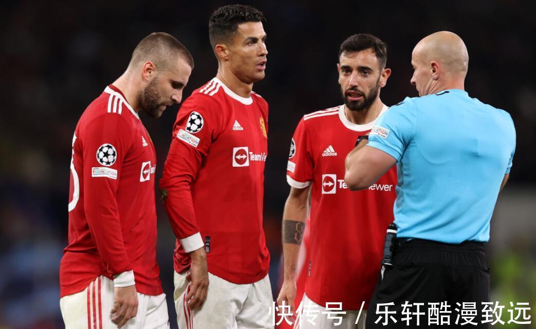 亞特蘭大|提前行使主裁判特權(quán)為36歲C羅折服，落場球衣被提前被預(yù)定