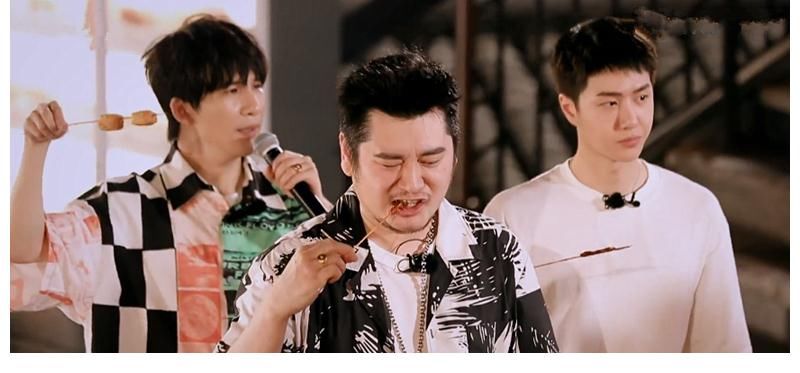 天天向上|《天天向上》美食季來了，“天天兄弟”集體變吃貨，網(wǎng)友：看餓了