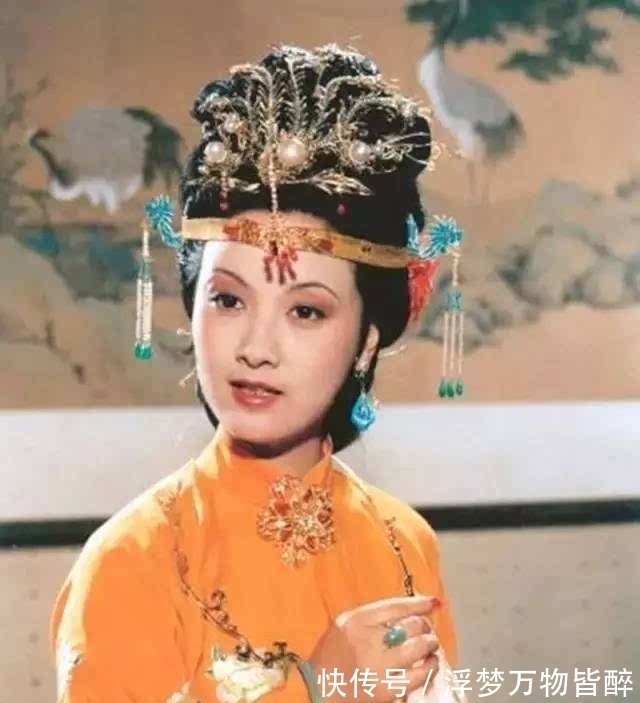 王善保#平儿不是省油的灯,她对王熙凤阳奉阴违,暗中拆台、培植自己力量