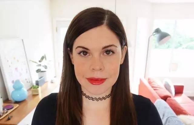 番茄酱|天啦这个妹子腻害了,用食物来化妆!效果竟然。。