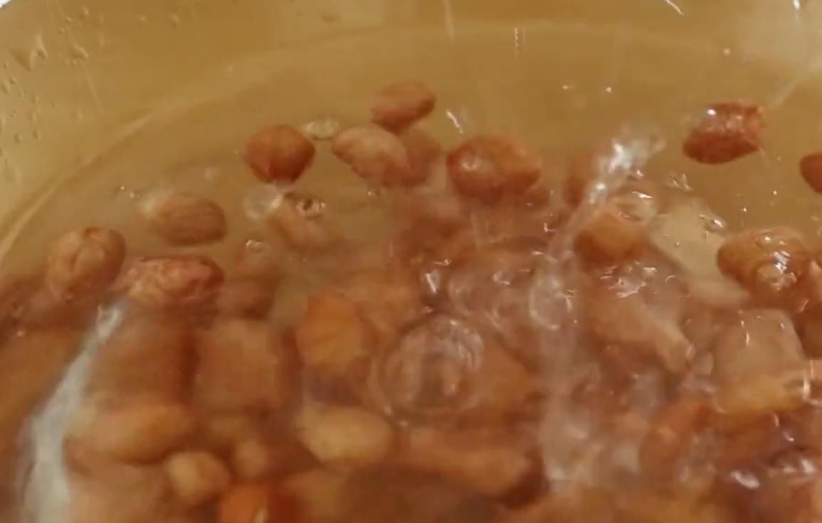 吃法|营养丰富的莲藕又出新吃法,鲜香美味,做法简单,端上桌就吃完了