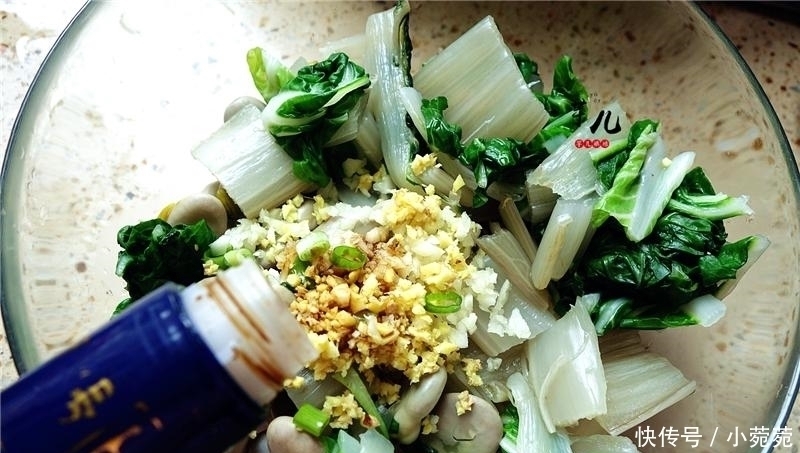 家人最爱的一道凉拌菜,麻辣鲜香,鲜嫩爽口,下饭又下酒