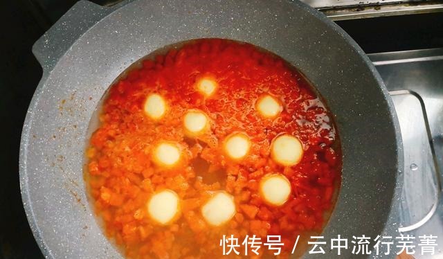 开胃|爽口开胃的西红柿土豆丸子汤，做法详细，想喝的时候做一碗吧！