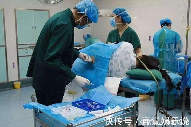 产妇|产妇在剖腹产时提出“吸脂”要求,医生听后乐了肚子肉不归我管