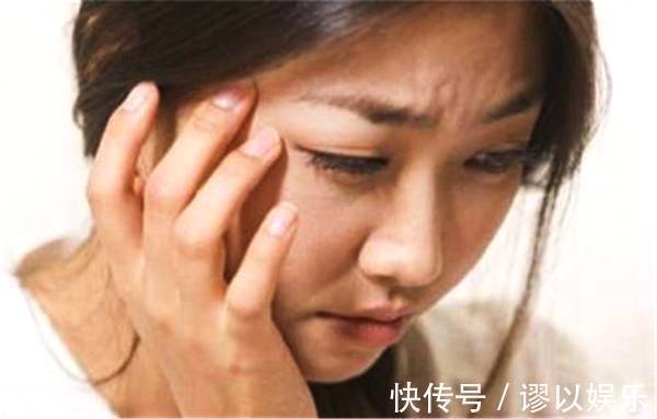 炎症|女人有妇科炎症面部会有3个变化,常喝1杯水,抑菌消炎养子宫