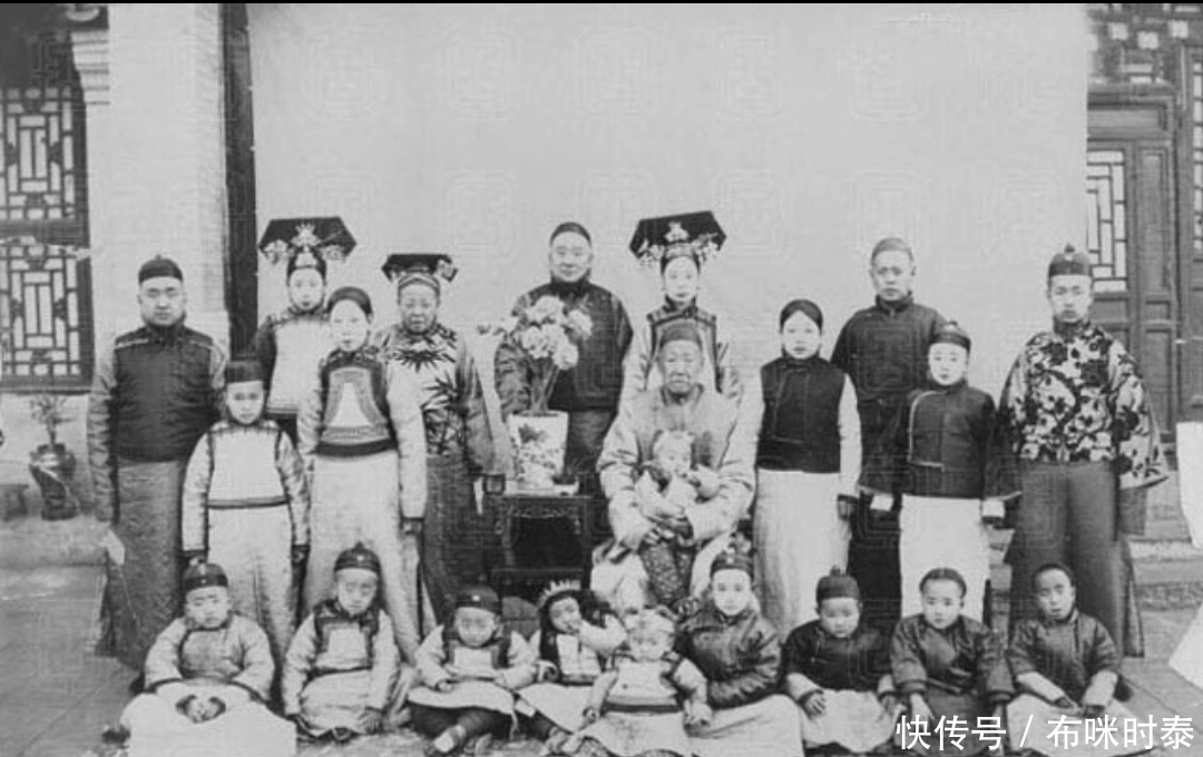 成群|古代皇帝的嫔妃长相一言难尽,而大臣却妻妾成群,小妾貌美如花