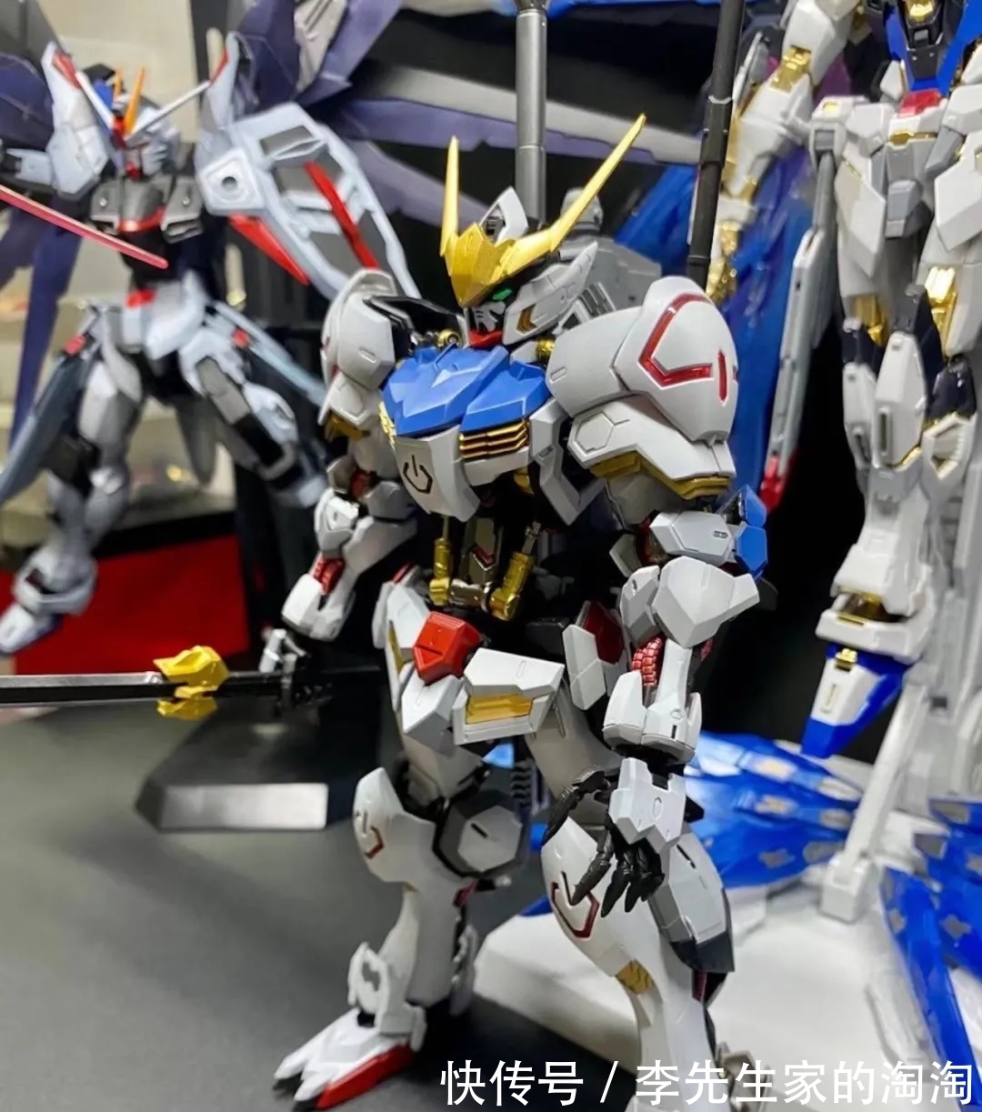 板件|「欣赏」血祭!巴巴托斯喷涂,做模型要注意安全