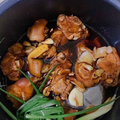 冰糖|电饭锅猪蹄