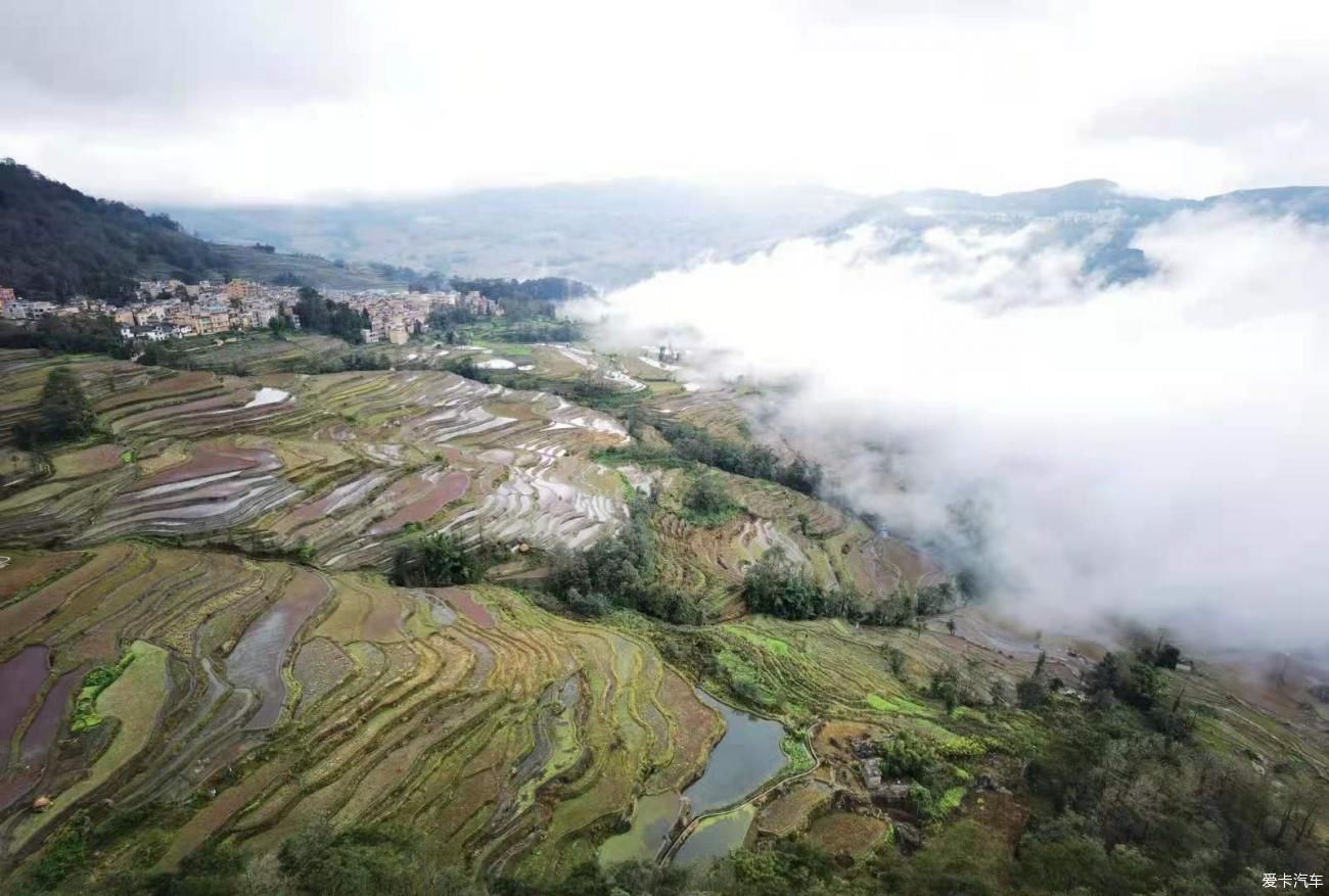 游红河哈尼族彝族自治州多依树梯田景区