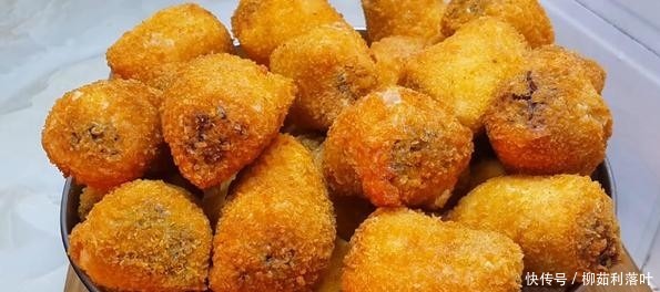 用红豆来做个红豆卷,外酥里嫩,入口香甜,家里孩子超爱吃