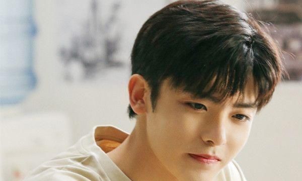 《天官赐福》人选已定！曝侯明昊拿下谢怜一角，其有深厚京圈背景