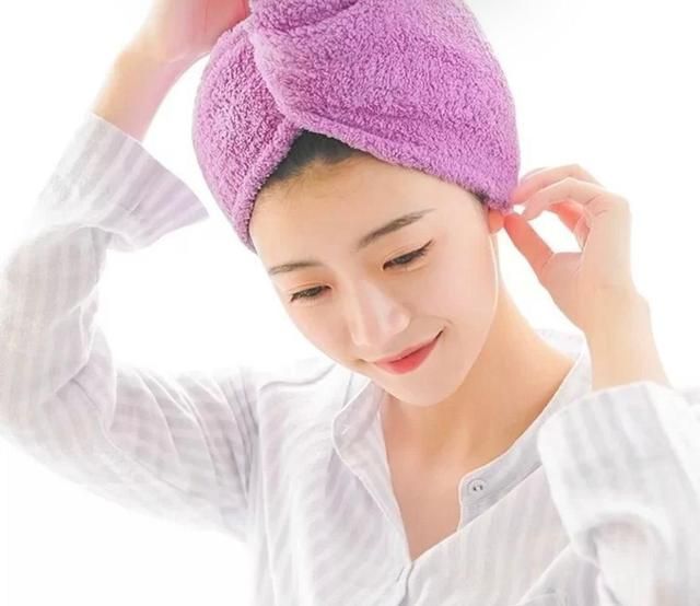 干枯|4个洗头小技巧,让你远离毛躁干枯,气质高级有女人味!