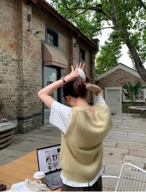 显瘦10斤的“作弊穿法”，春天日常搭配用起来，超好看