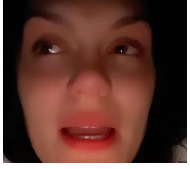 结石|Jessie J 更新病情,没有一天不痛,结石姐这些年,真让人心疼