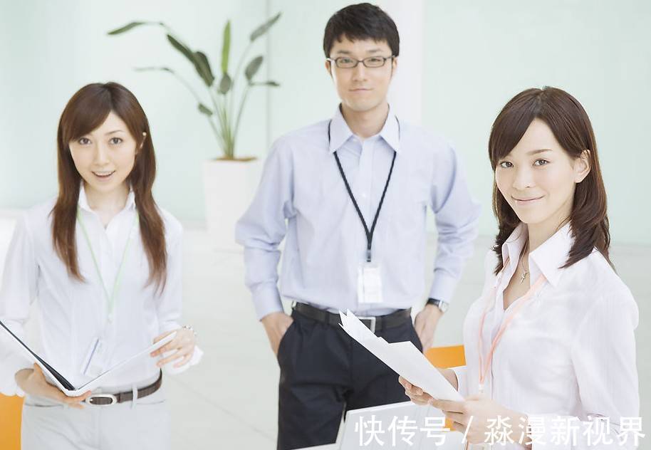 职场|普通人一年赚20万很困难吗当你完成这四步时,或许能实现