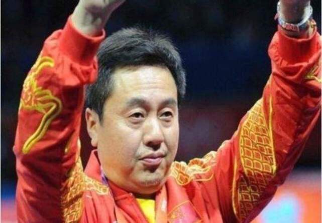 曹燕华|二婚娶小23岁女弟子!国乒前主帅大胆追求爱情,53岁生女儿成赢家