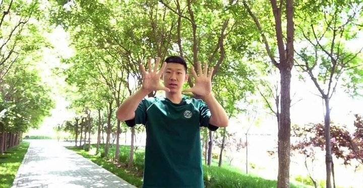 头晕|脑供血不足，头晕迷糊，1个小动作，有效改善，在家就能做