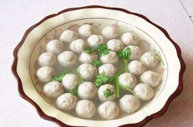 游客最爱的"石城肉丸",润滑鲜嫩,风味美食,能提高身体免疫