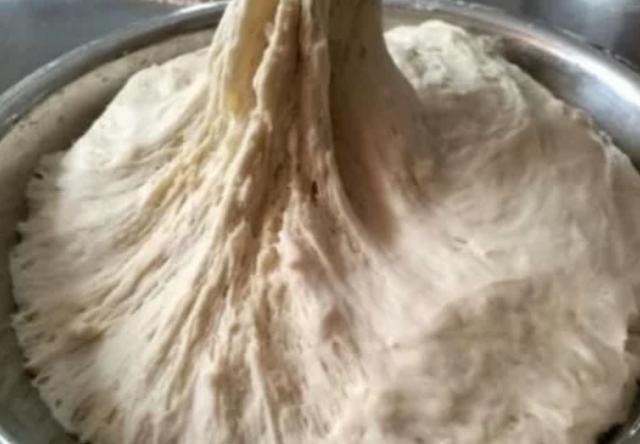 用酵母粉蒸馒头，用小苏打还是用食用碱不懂别乱用，浪费食物！