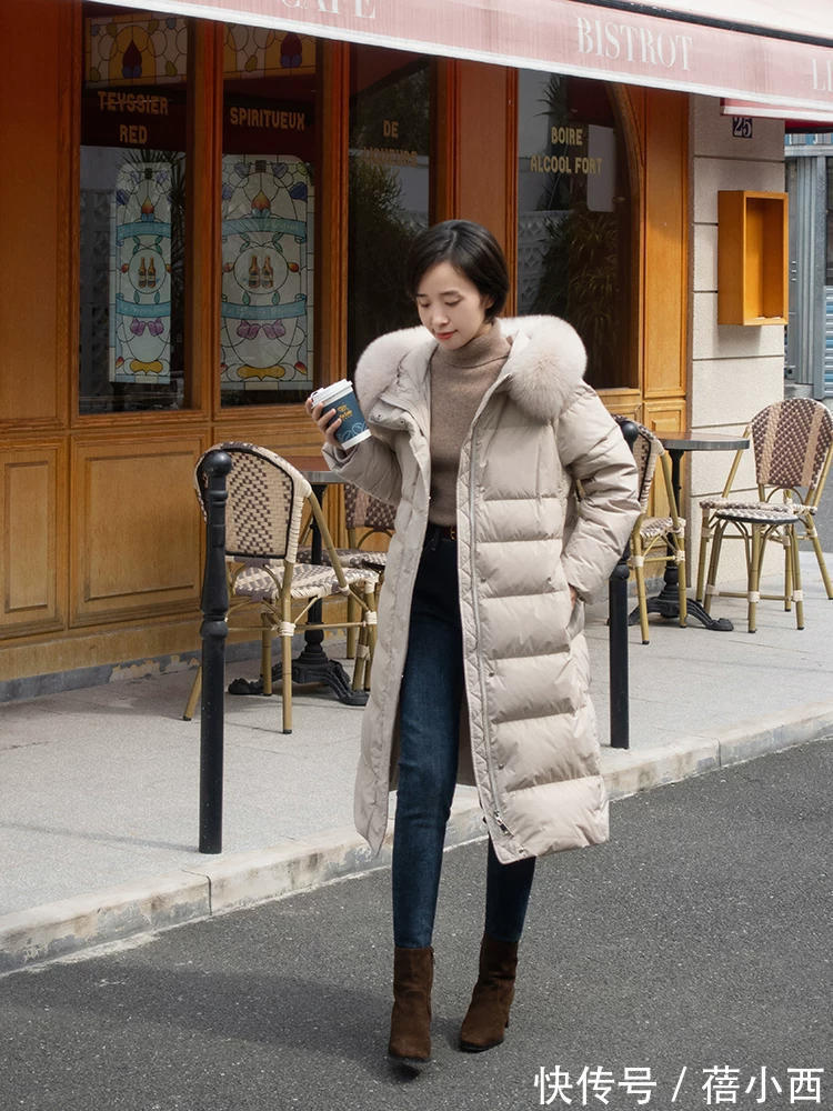 毛衣|40岁左右的女人,一定要有一双“短靴”,穿出毫不费力的高级感