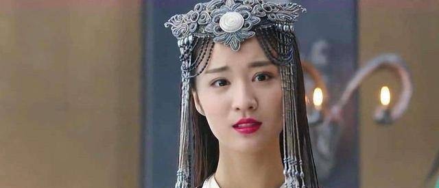 皇后|哲哲皇后都得不到的至尊称号，皇太极却给了一个早逝的妃子，原何