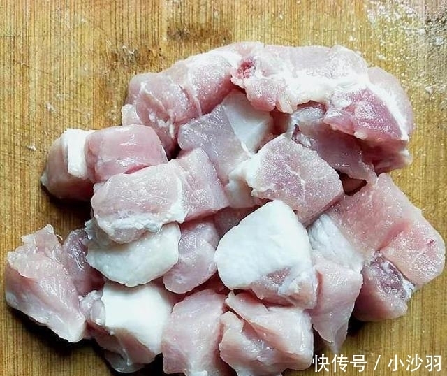 雌激素|天然“黄体酮”被找到,女人常吃,养颜抗衰,40岁仍是少女脸