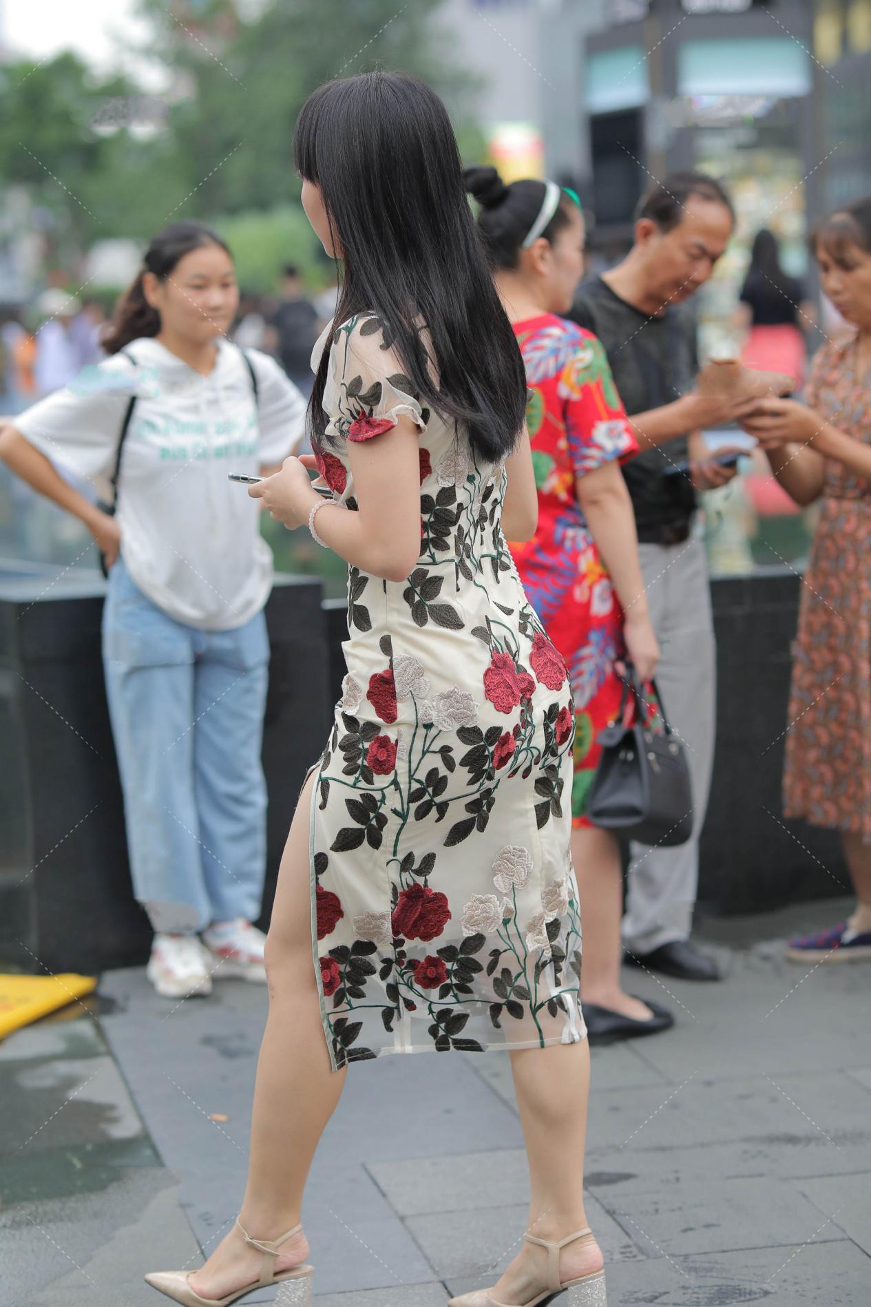 好看|时尚版旗袍, 好看又百搭, 而且还比较日常