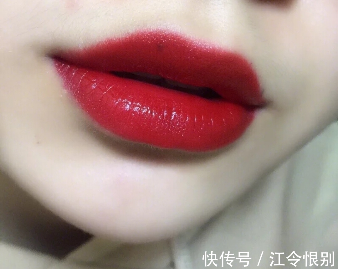 中国传统文化 高颜值国货口红，稚优泉颜值高，故宫口红有韵味，Ukiss是网红款