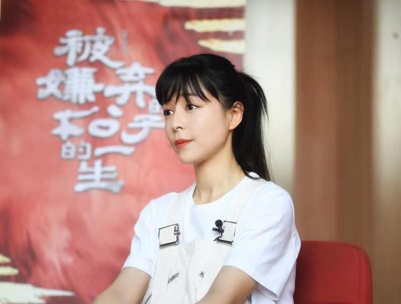 松子|主演舞台剧《被嫌弃的松子的一生》，张静初：在爱情里，我们每个人都是很现实的俗人