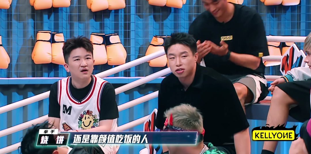 張顏齊|敢讓林丹在節(jié)目中挨打，首期討論度破10億，這檔綜藝為何這么橫？