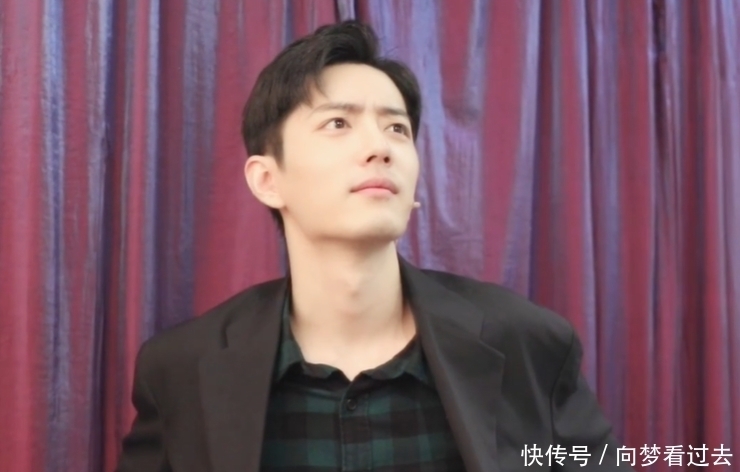 即刻恋爱!肖战工作室更新VLOG,点击感受男友视角贴心5连问