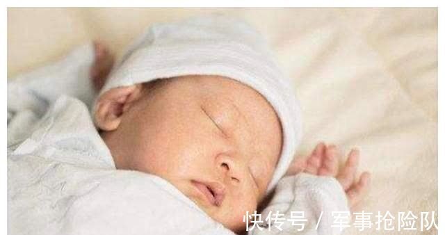 同事|这种“中国式哄睡”容易伤害孩子的大脑，家长别害了娃还不自知
