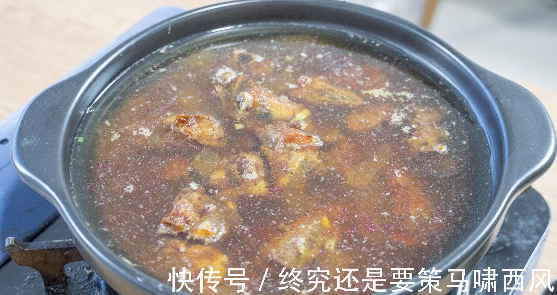 1家4口的晚餐,荤素搭配,有鱼有肉,比在外面吃的好,还实惠