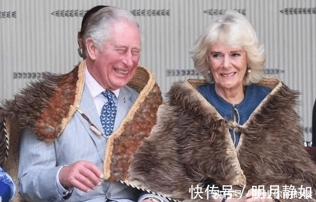 小拇指 查尔斯胖手上的3枚戒指:1枚代表身份,另外2枚婚戒藏了啥故事