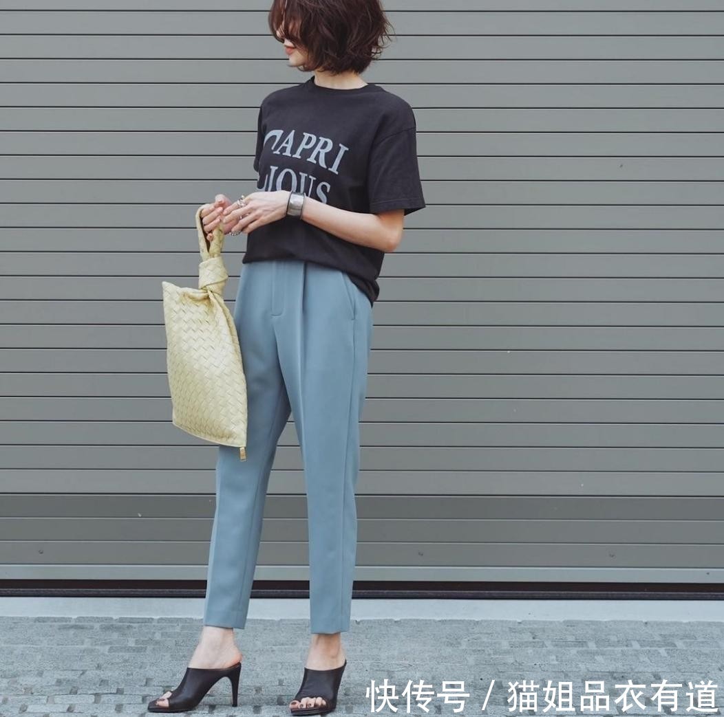 女人味|“基本款T恤+裤装”,优雅的女人这样穿,16套Look教你轻松变高级