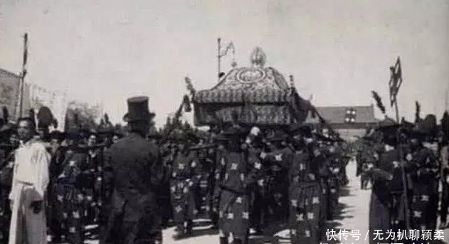 丧葬|中国名义上的最后一位皇帝袁世凯,其丧葬场面如何,是天子仪式吗