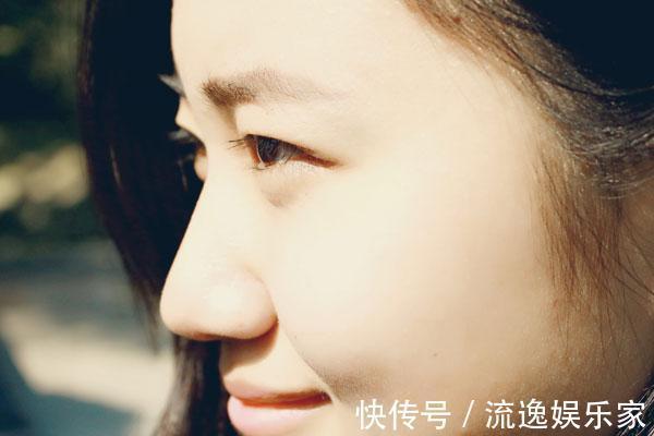 血液循环|女性睡觉前,双腿若能保持这个姿势五分钟,几个变化或会让你惊喜