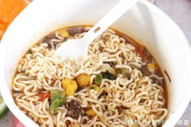 肥牛|康师傅“引以为傲”的5款方便面,味道无与伦比,你吃过几种