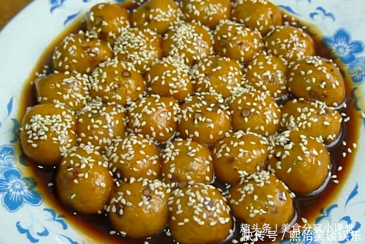 做成|天冷多吃此菜,10块钱一麻袋,做成丸子,软糯香甜,做1顿吃1个月