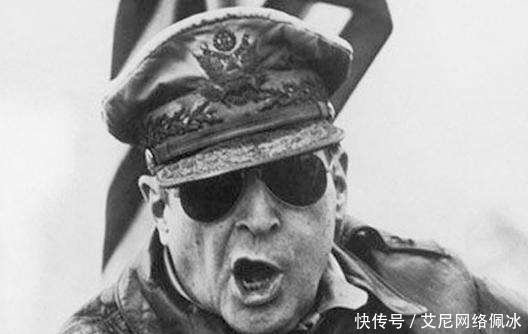 靠边儿站|麦克阿瑟在日本期间还是干了不少好事的,有他在天皇都得靠边儿站