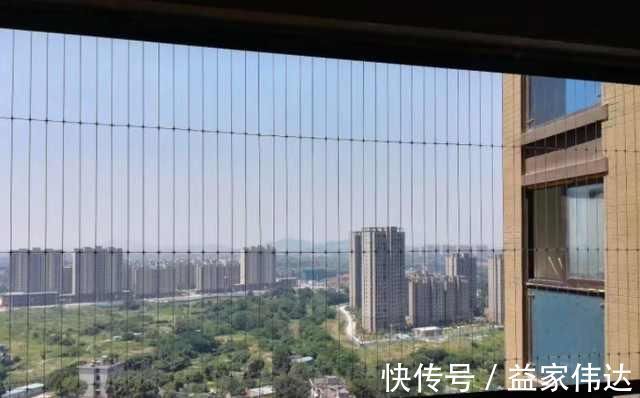 钢丝|越来越多人家都不用防盗网了,老师傅建议这么做,后悔我家装早了